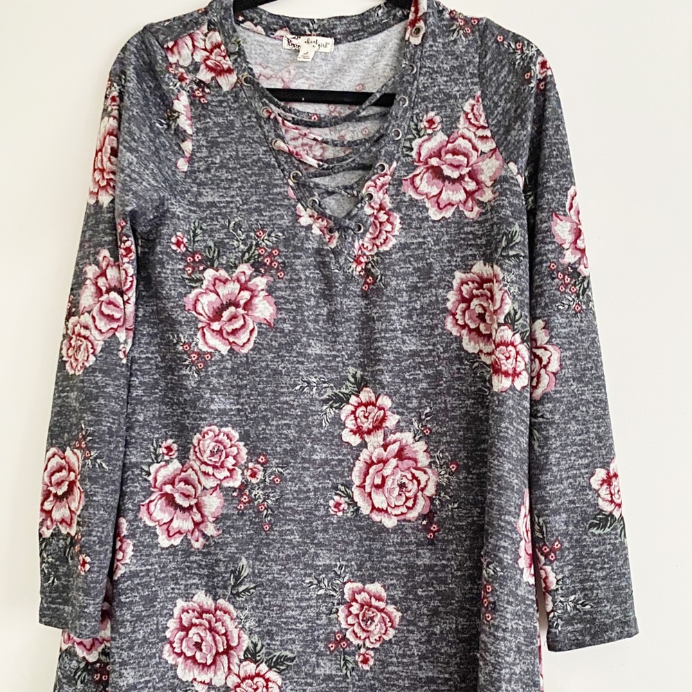 Long sleeve swing dress with laced front